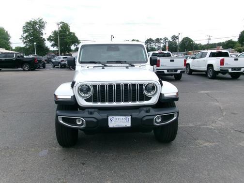 Bright White Clearcoat 2025 Jeep Wrangler 4xe Sahara
