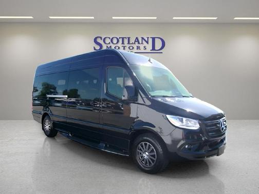 2025 Mercedes-Benz Sprinter 2500 High Roof