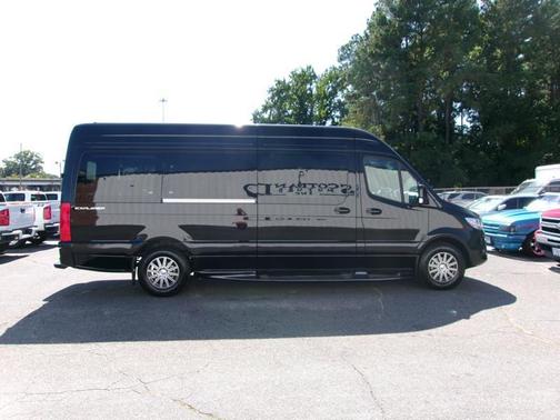 2025 Mercedes-Benz Sprinter 2500 High Roof