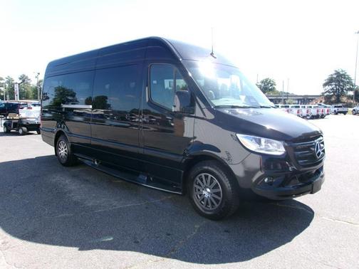 2025 Mercedes-Benz Sprinter 2500 High Roof