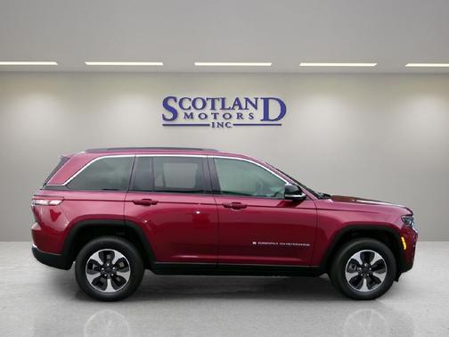 2024 Jeep Grand Cherokee 4xe Base