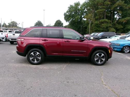2024 Jeep Grand Cherokee 4xe Base