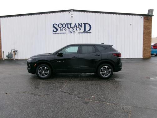 Black 2025 Chevrolet Blazer 2LT