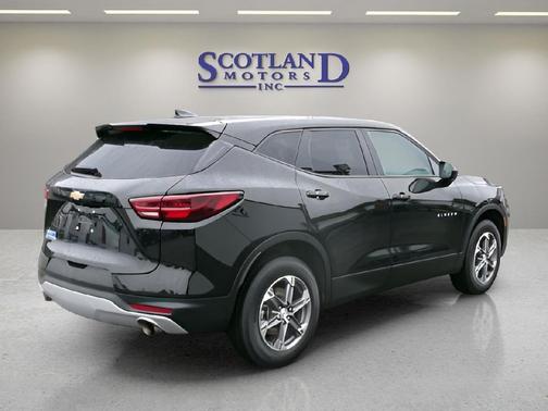 Black 2025 Chevrolet Blazer 2LT