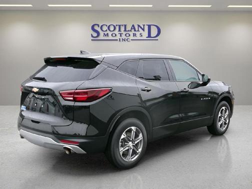Black 2025 Chevrolet Blazer 2LT