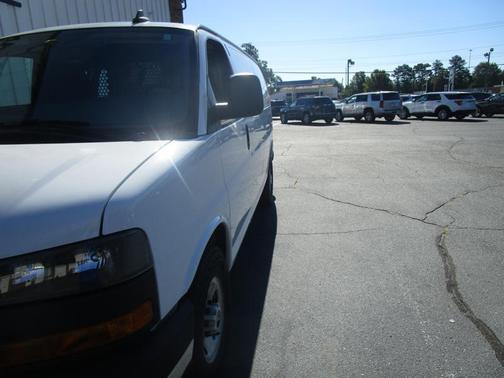 Photo 2 of 20 of 2020 GMC Savana 2500 Work Van