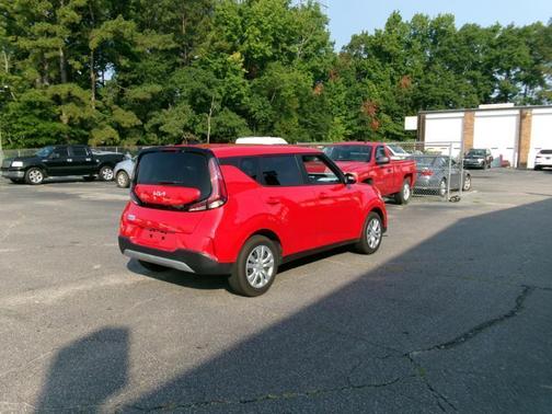 Inferno Red 2025 Kia Soul LX