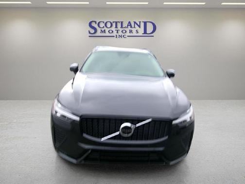 2025 Volvo XC60 B5 Ultra