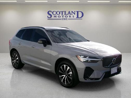 2025 Volvo XC60 B5 Plus