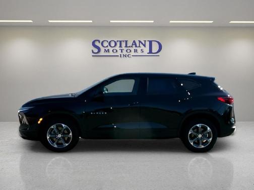 Black 2025 Chevrolet Blazer 2LT