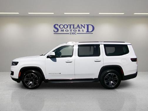 2022 Jeep Wagoneer Series III 4x4