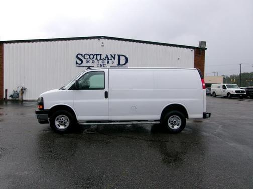 2023 GMC Savana 2500 Work Van