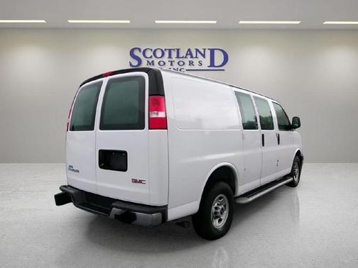2023 GMC Savana 2500 Work Van