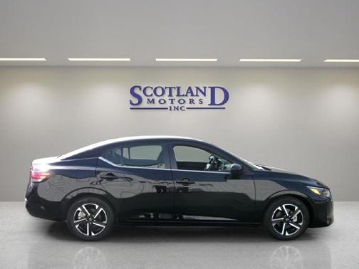 Super Black 2024 Nissan Sentra SV