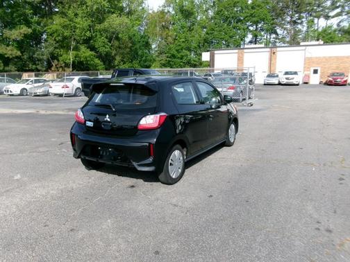 2024 Mitsubishi Mirage ES