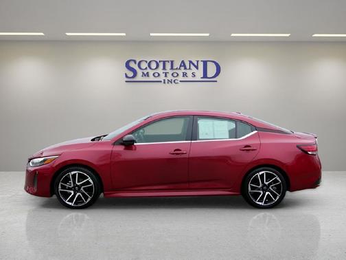 2025 Nissan Sentra SR