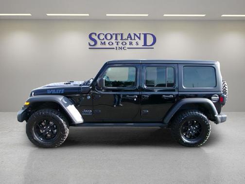 2025 Jeep Wrangler 4xe Willys