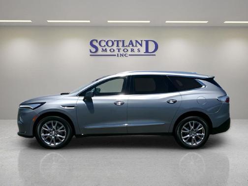 Moonstone Gray Metallic 2023 Buick Enclave Essence FWD