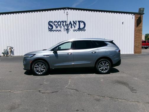 Moonstone Gray Metallic 2023 Buick Enclave Essence FWD