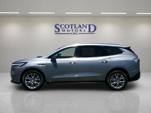 Moonstone Gray Metallic 2023 Buick Enclave Essence FWD