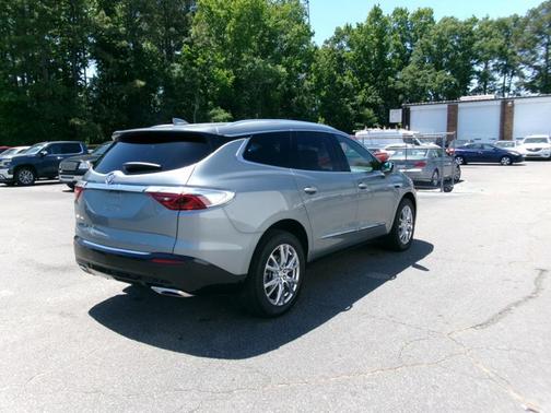 Moonstone Gray Metallic 2023 Buick Enclave Essence FWD