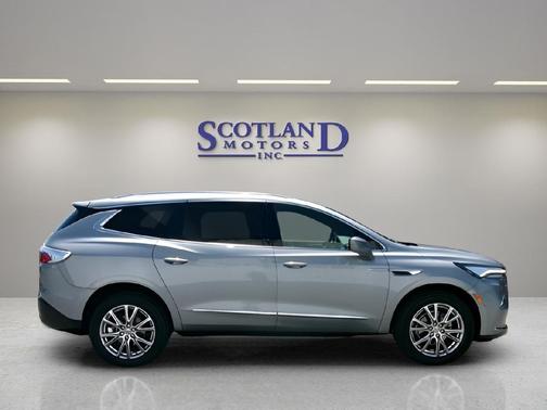 Moonstone Gray Metallic 2023 Buick Enclave Essence FWD