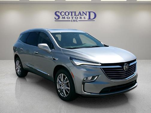 Moonstone Gray Metallic 2023 Buick Enclave Essence FWD