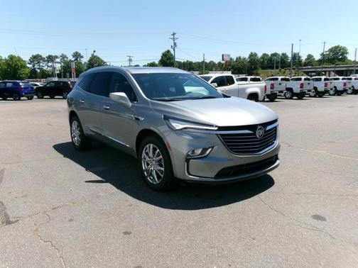 Moonstone Gray Metallic 2023 Buick Enclave Essence FWD