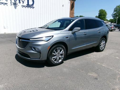 Moonstone Gray Metallic 2023 Buick Enclave Essence FWD