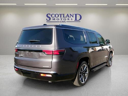 2024 Jeep Wagoneer L Series II 4x4