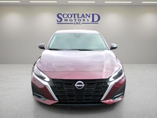 BURGANDY 2025 Nissan Altima 2.5 SV