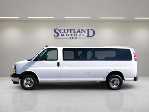 2024 Chevrolet Express 3500 RWD 3500 Extended Wheelbase LT