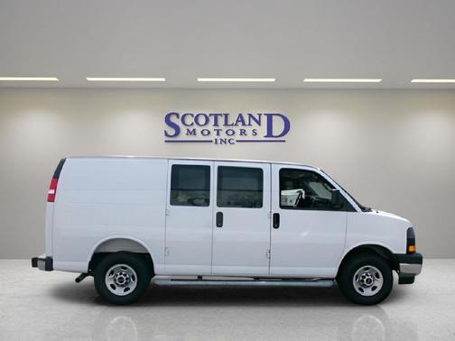 Summit White 2025 GMC Savana 2500 Work Van