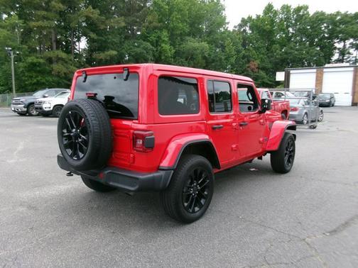 Firecracker Red Clearcoat 2025 Jeep Wrangler 4xe Sahara
