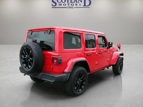 Firecracker Red Clearcoat 2025 Jeep Wrangler 4xe Sahara