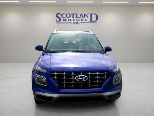 2024 Hyundai VENUE SEL