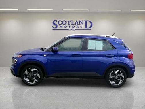 2024 Hyundai VENUE SEL