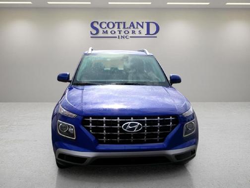 2024 Hyundai VENUE SEL