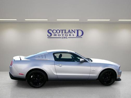 2011 Ford Mustang GT