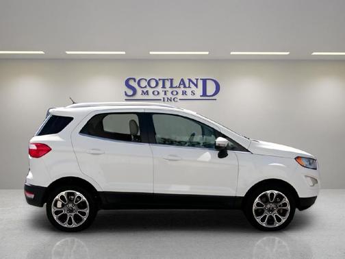 WHITE 2021 Ford EcoSport Titanium