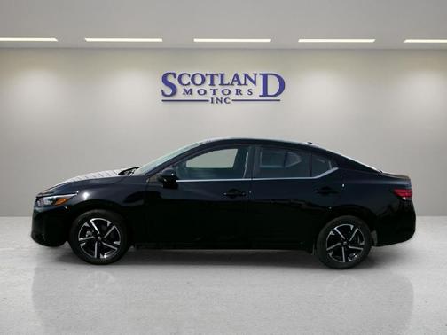 Super Black 2024 Nissan Sentra SV