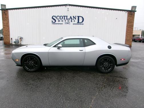 2019 Dodge Challenger SXT
