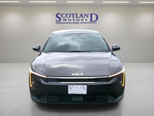 Interstellar Gray 2025 Kia K4 LXS