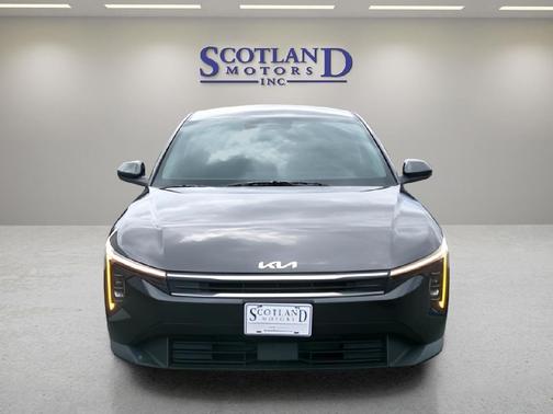 Interstellar Gray 2025 Kia K4 LXS
