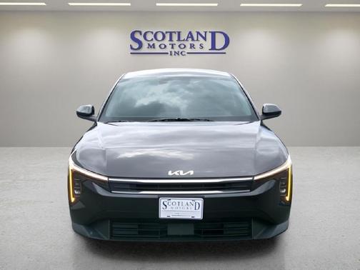 Interstellar Gray 2025 Kia K4 LXS