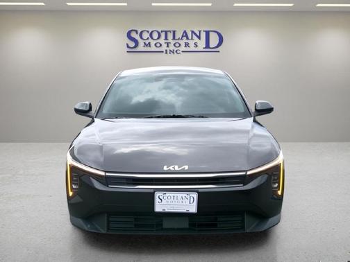 Interstellar Gray 2025 Kia K4 LXS