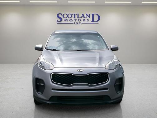 Mineral Silver 2018 Kia Sportage LX