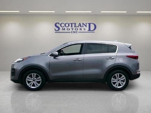 Mineral Silver 2018 Kia Sportage LX