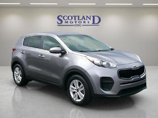 Mineral Silver 2018 Kia Sportage LX
