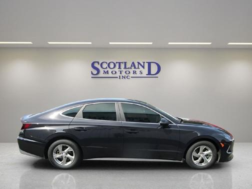 2023 Hyundai SONATA SE